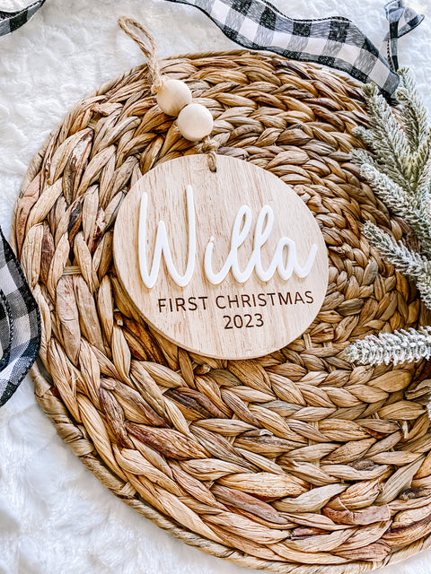 3D Customized Baby's 1st Christmas Ornament - Round