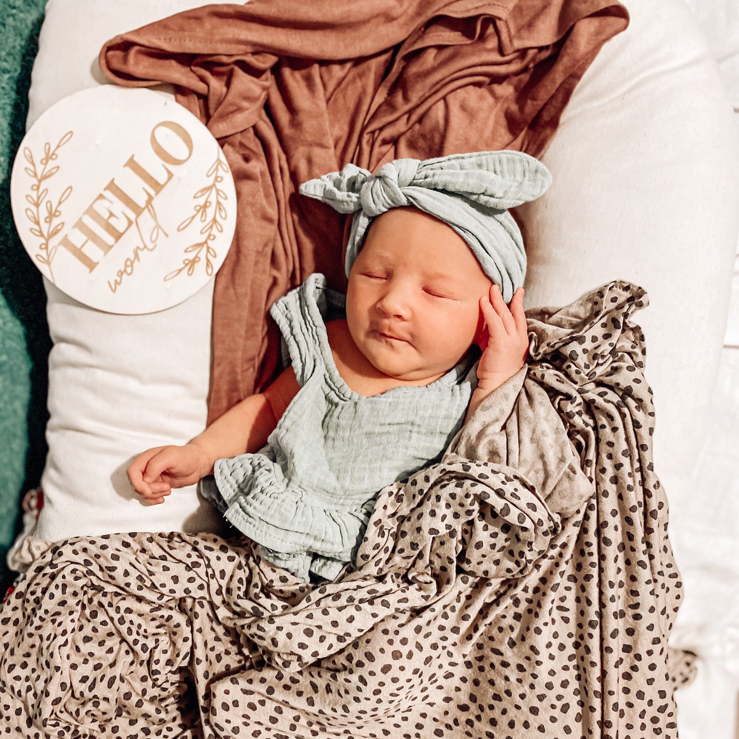 Wooden Birth Announcement Disc - Wildflower 3