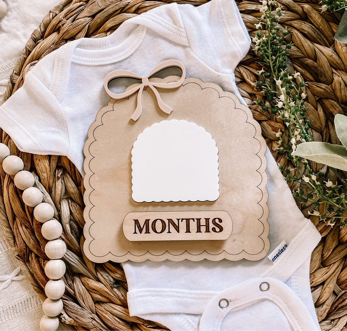 Dainty Bow Monthly Dry Erase Milestone Sign