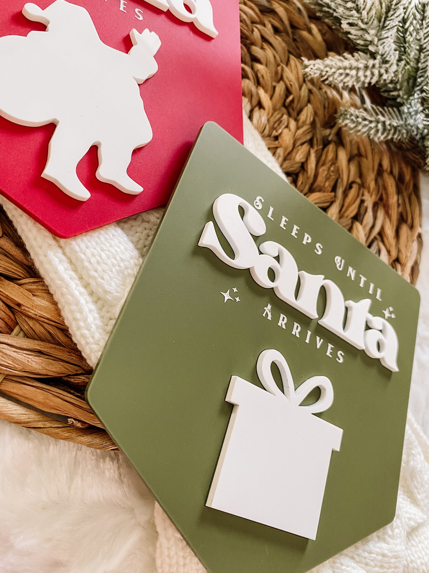 Sleeps Til Santa Comes Christmas Countdown