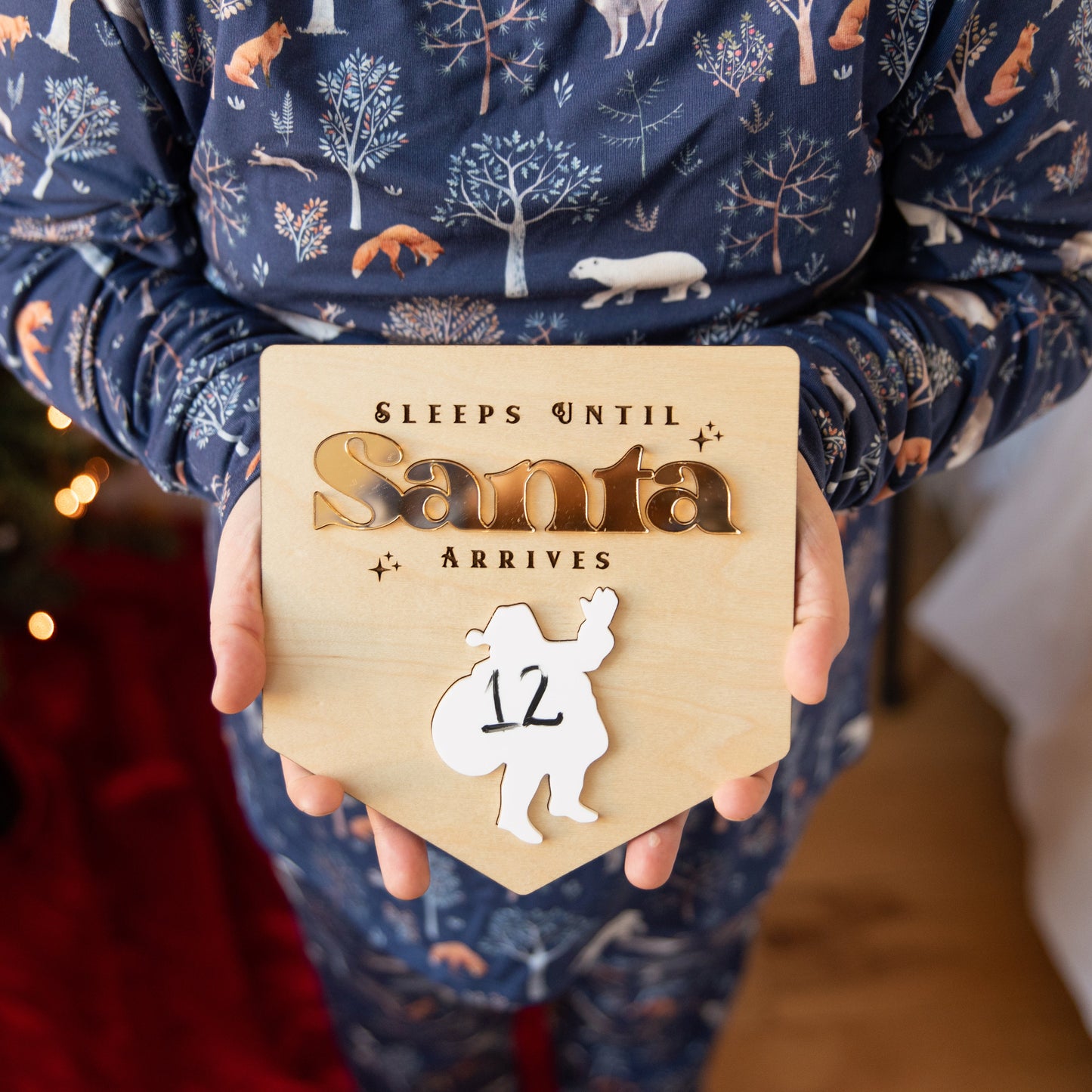 Sleepts Til Santa Comes Christmas Countdown - Gold