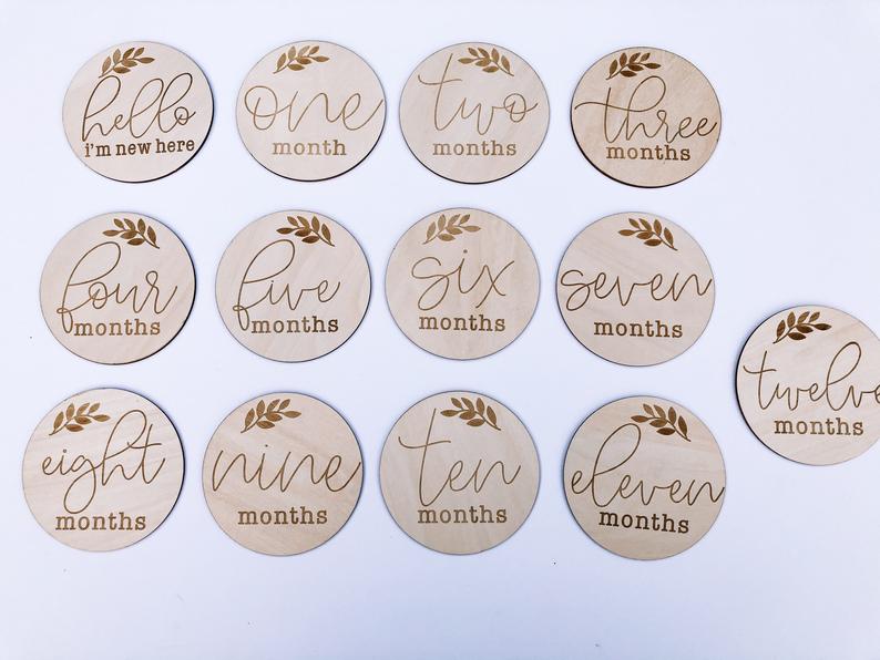 Wooden Monthly Milestone Discs