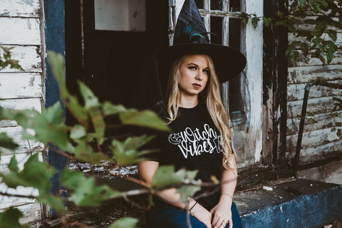 Witchy Vibes Tee - Black